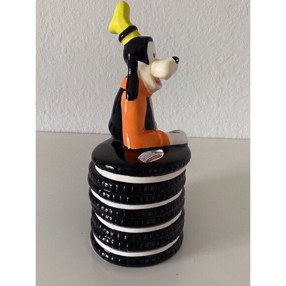 Disney Goofy Leaning On Oreo Stack Ceramic Cookie Jar Hand Painted Large NEW - Picture 5 of 15